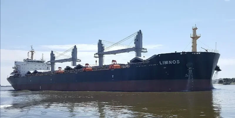 LIMNOS Bulk Carrier IMO 9566552 photo 2