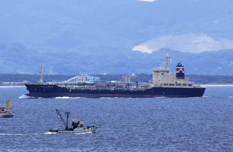 EIZAN MARU NO.82 Tanker IMO 9566772 photo 3