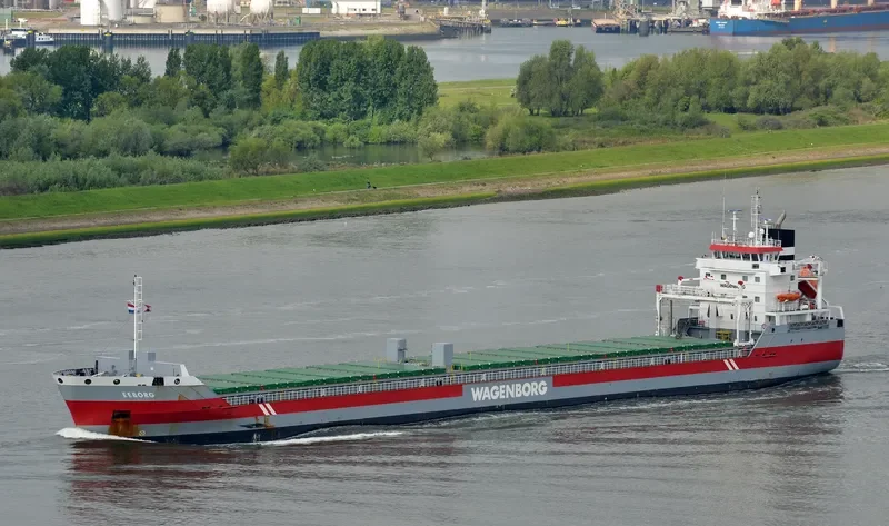 EEBORG Container Ship IMO 9568328 photo 10