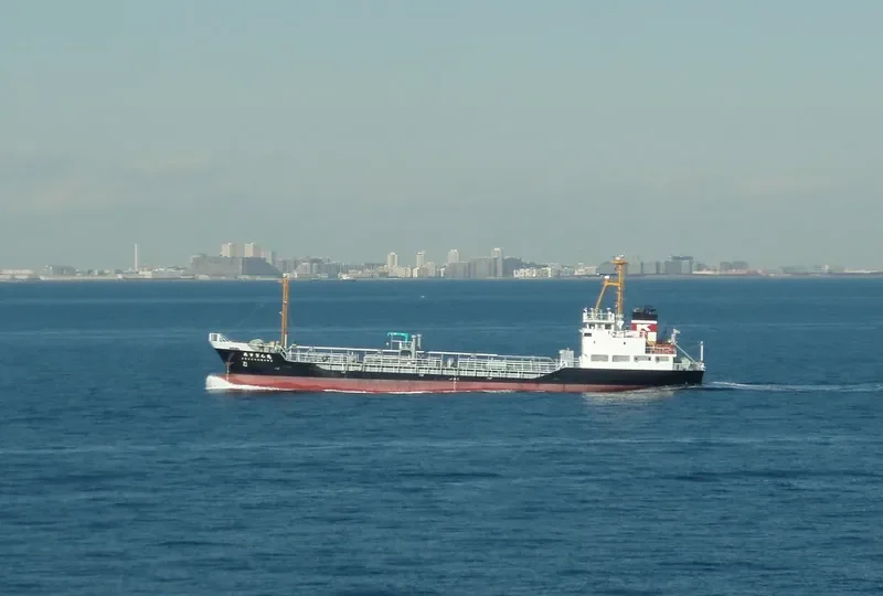 ASUZAN MARU Tanker IMO 9568380 photo 5