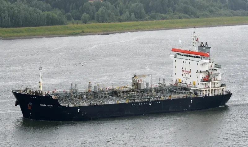 SAKURA ADVANCE Tanker IMO 9568495 photo 4