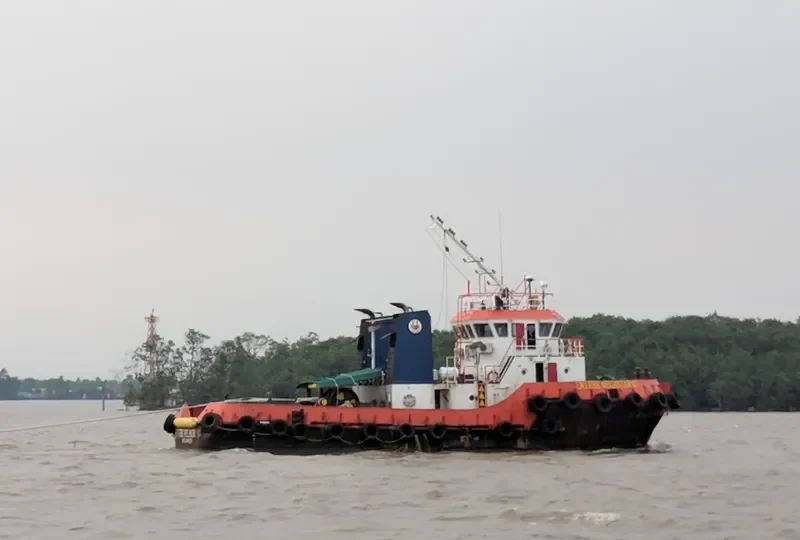 ENTEBE MEGASTAR 67 General Cargo IMO 9568756 photo 2