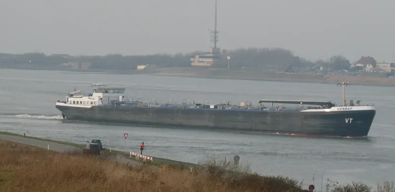 VENRAY Tanker IMO 9568885 photo 3