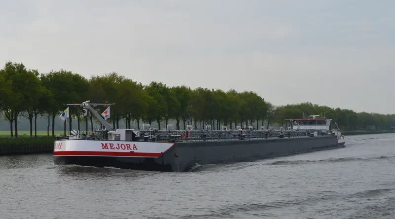 MEJORA Tanker IMO 9569061 photo 4