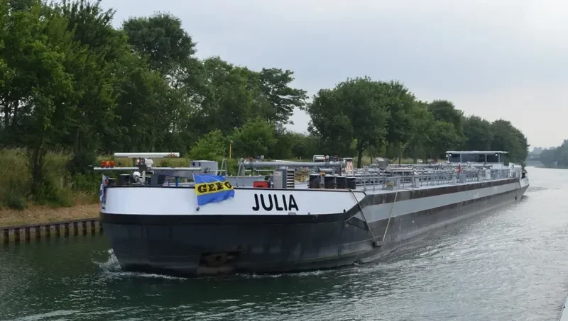 JULIA Tanker IMO 9569176 photo 6