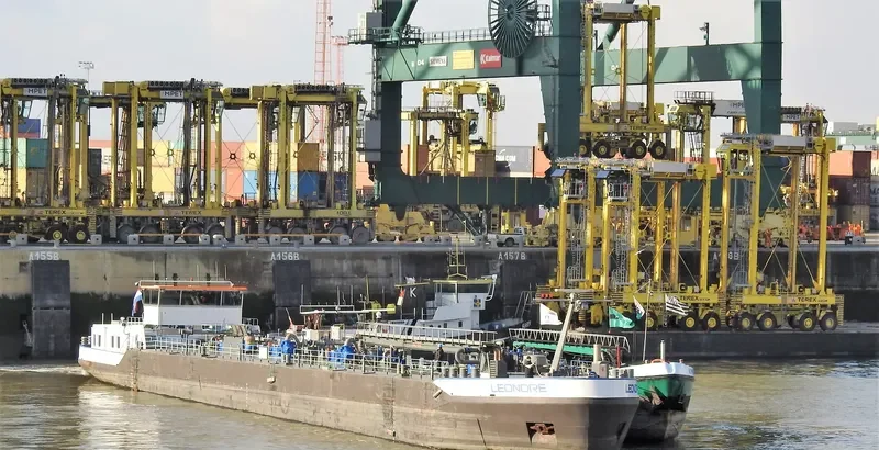 LEONORE Tanker IMO 9569188 photo 9