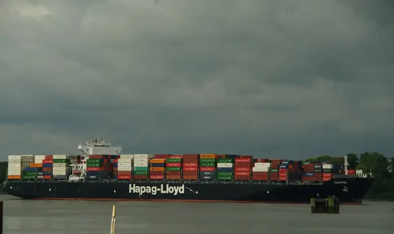 TUCAPEL Container Ship IMO 9569970 photo 5