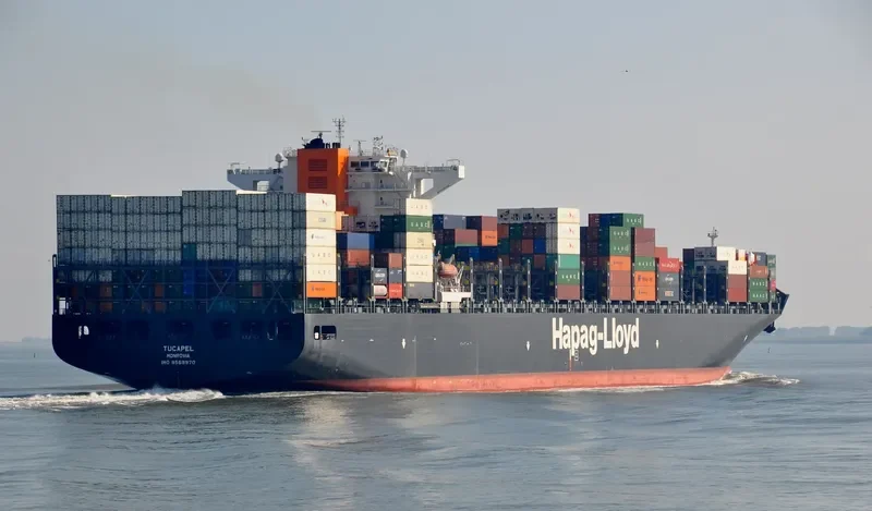 TUCAPEL Container Ship IMO 9569970 photo 7