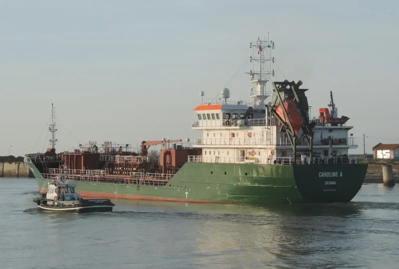 CAROLINE A Tanker IMO 9570565 photo 6