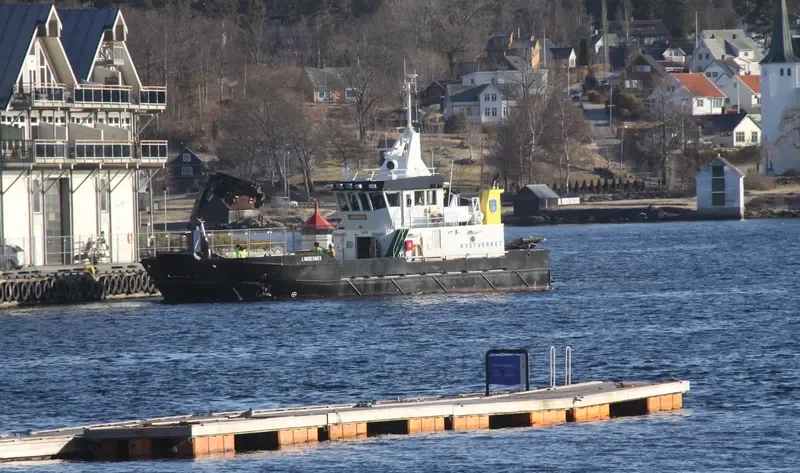 LINDESNES General Cargo IMO 9570618 photo 10