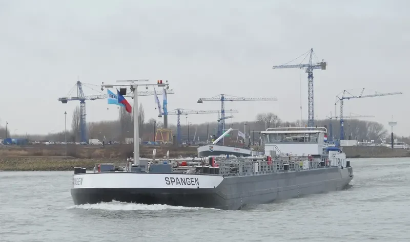 SPANGEN Tanker IMO 9570785 photo 2