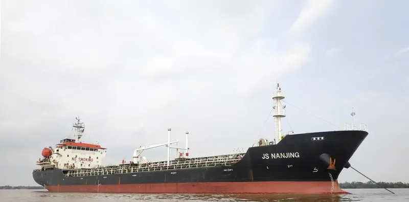 OCEAN CRYSTAL Tanker IMO 9571052 photo 10