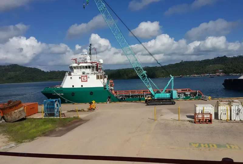 SURF PANGLIMA Offshore Vessel IMO 9571260