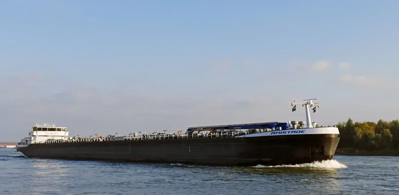 AMISTADE Tanker IMO 9571868 photo 7