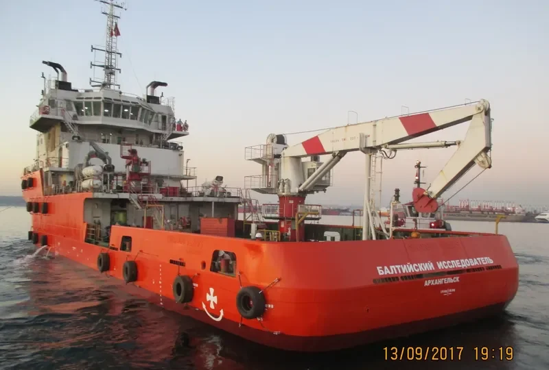 BALT. ISSLEDOVATEL Offshore Vessel IMO 9572020 photo 6