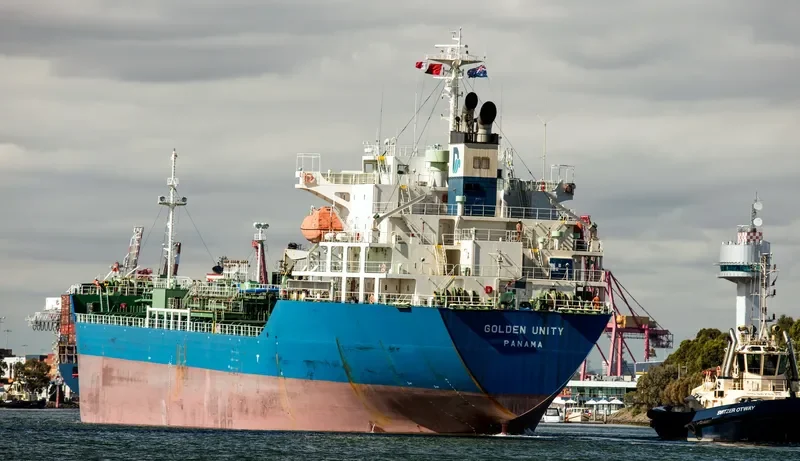 GOLDEN UNITY Tanker IMO 9572575 photo 7