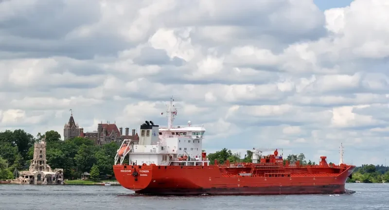 HARBOUR PIONEER Tanker IMO 9572757 photo 6