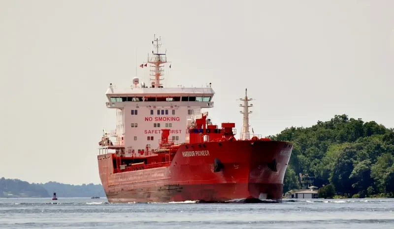 HARBOUR PIONEER Tanker IMO 9572757 photo 7