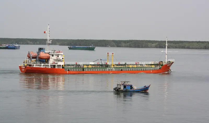 HAI NAM 66 Tanker IMO 9572848 photo 3
