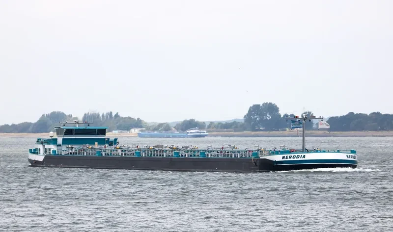 NERODIA Tanker IMO 9572898 photo 9