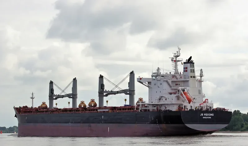 ROWAYTON EAGLE Bulk Carrier IMO 9575216 photo 8