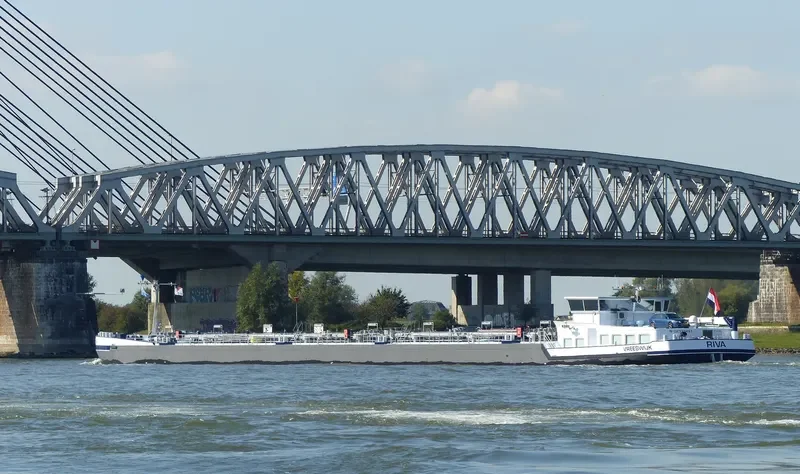 RIVA Tanker IMO 9576208 photo 2