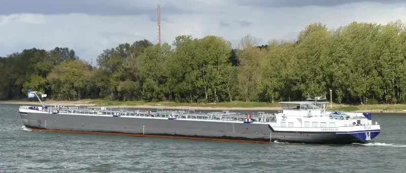 RIVA Tanker IMO 9576208 photo 5