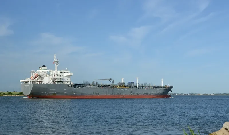 INTREPID SEAHAWK Tanker IMO 9576777 photo 2