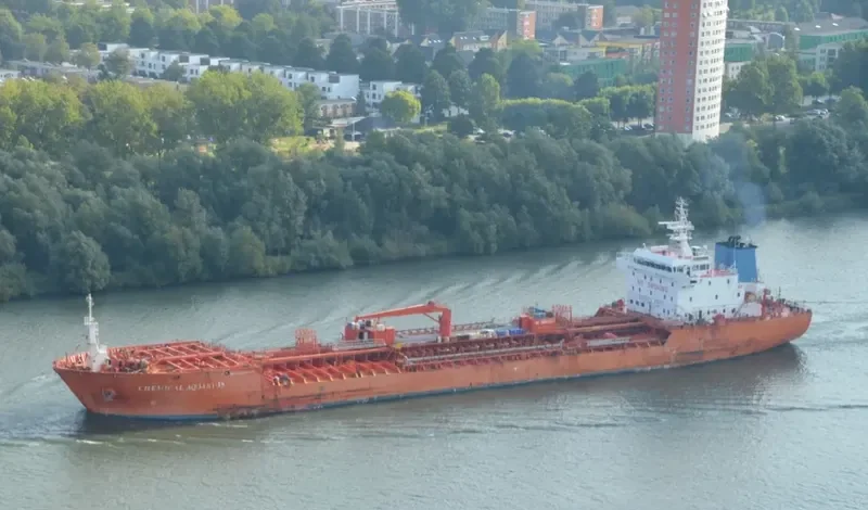 BALTIC PROSPERITY Tanker IMO 9576820 photo 9