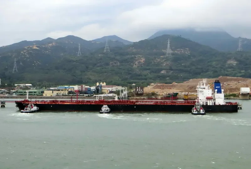SCF ALPINE Tanker IMO 9577056 photo 2
