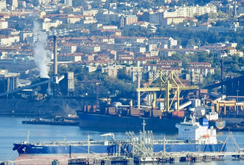 SCF PROGRESS Tanker IMO 9577111 photo 5
