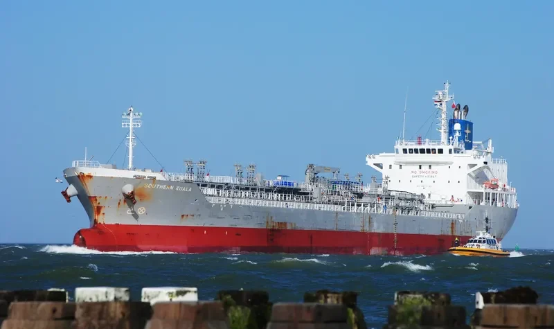 SOUTHERN KOALA Tanker IMO 9577185 photo 9