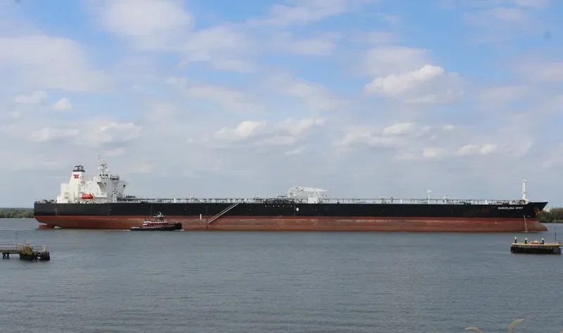 BARCELONA SPIRIT Tanker IMO 9578634 photo 4