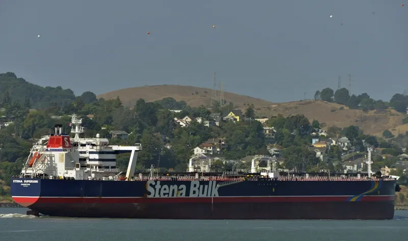 STENA SUPERIOR Tanker IMO 9579030 photo 2