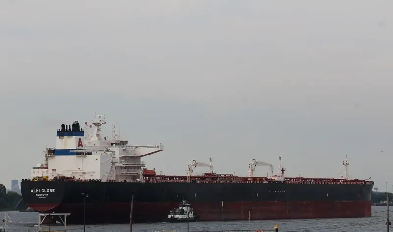 ALMI GLOBE Tanker IMO 9579511 photo 2