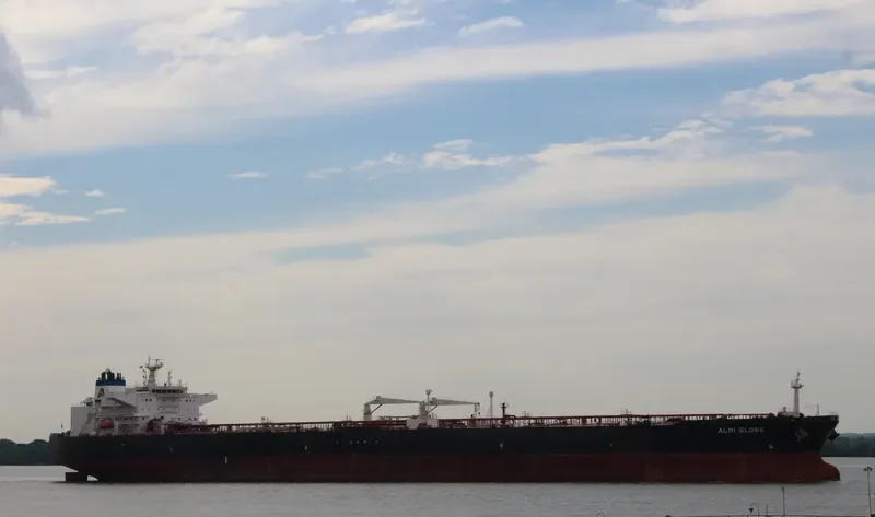 ALMI GLOBE Tanker IMO 9579511 photo 4