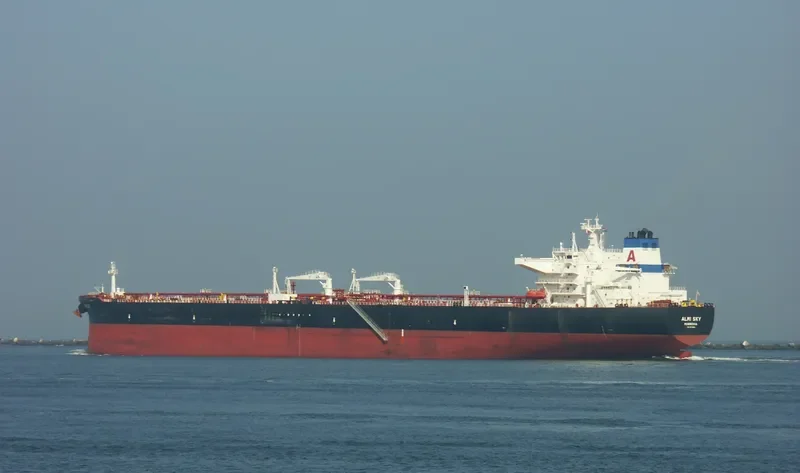 ALMI SKY Tanker IMO 9579523 photo 6