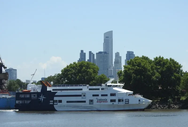 SUPERFERRY EXPRESS Ro-Ro IMO 9579690