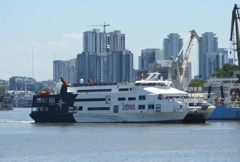 SUPERFERRY EXPRESS Ro-Ro IMO 9579690 photo 2
