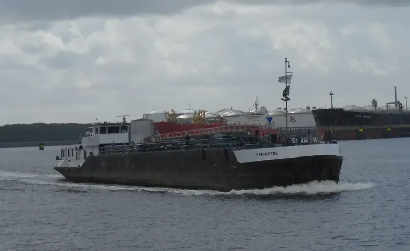BERINGZEE Tanker IMO 9580742 photo 5