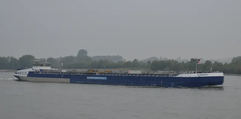 SYNERGY Tanker IMO 9581215 photo 3