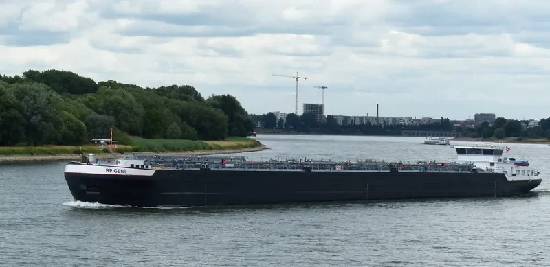 RP GENT Tanker IMO 9582922 photo 7
