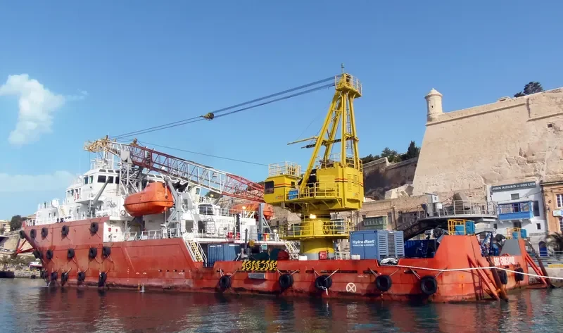 SOC ENDEAVOUR Offshore Vessel IMO 9583263 photo 4