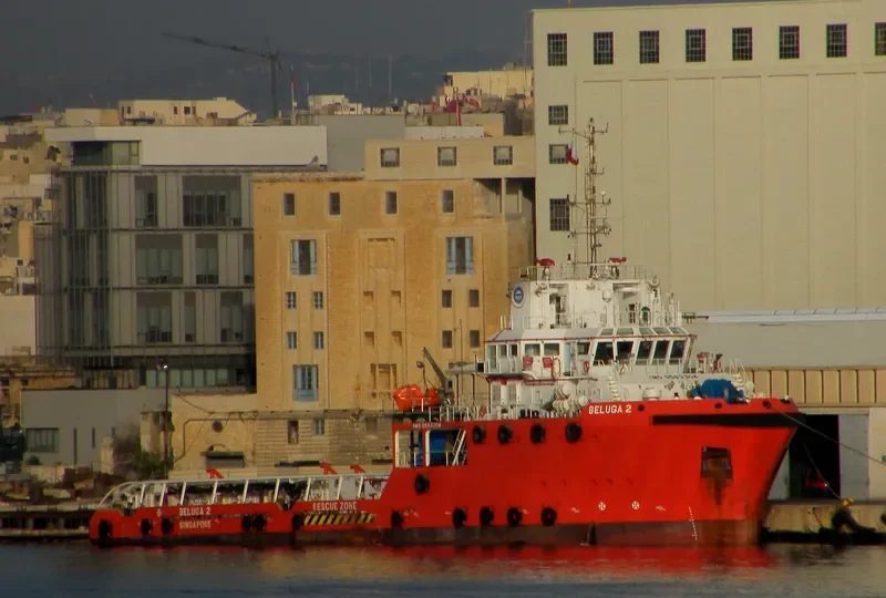 BELUGA 2 Offshore Vessel IMO 9583304 photo 2