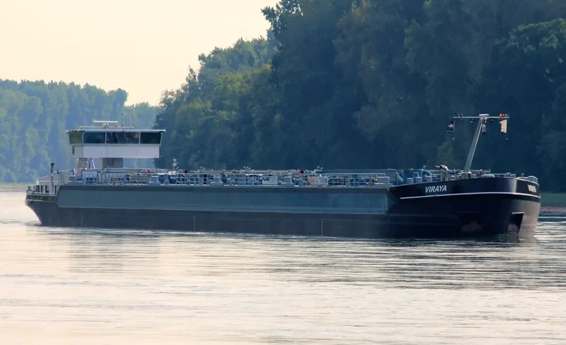 VIRAYA Tanker IMO 9584956 photo 9