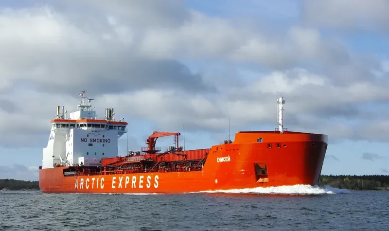 ENISEY Tanker IMO 9585273 photo 7