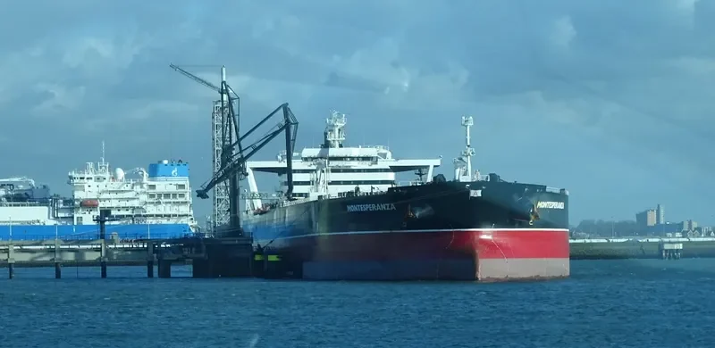 MONTESPERANZA Tanker IMO 9585871