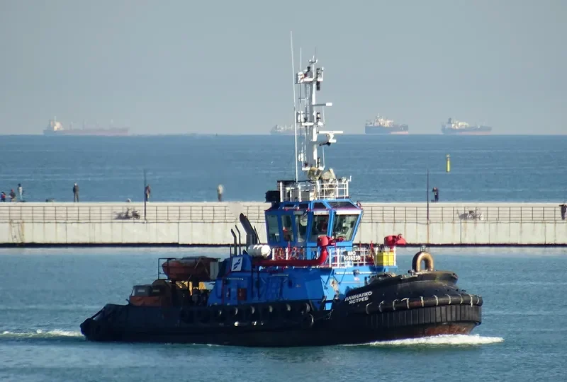 LAMNALCO YASTREB General Cargo IMO 9586239 photo 2