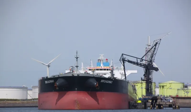 WHITE MOON Tanker IMO 9588158 photo 10