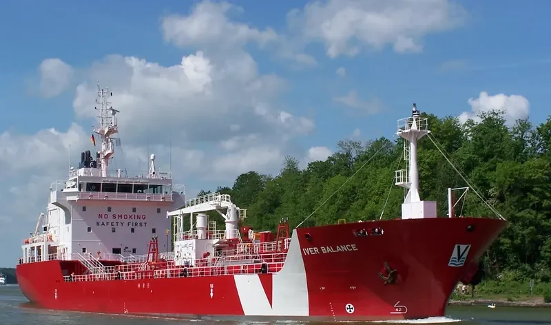 IVER BALANCE Tanker IMO 9588251 photo 7